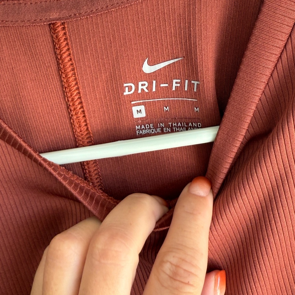 Nike Women's Dri-FIT Twist Tank Top - Dark Pink - Picture 5 of 5
